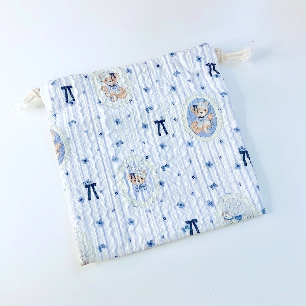 [TEDDY BEAR] BNWOT Drawstring Bag (Small)